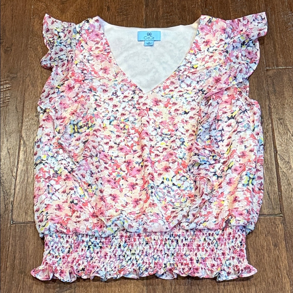 Size Medium CeCe Multicolor Floral Ruffle Blouse